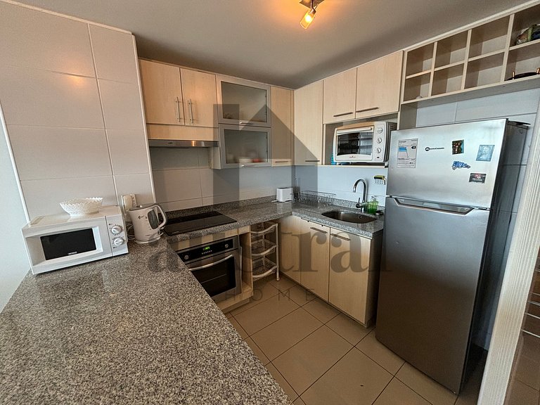 Spacious Apartment with Stunning Ocean Views