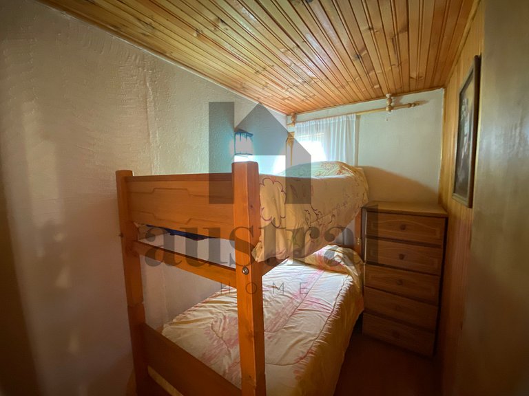 Cabana rústica com vista e ambiente natural