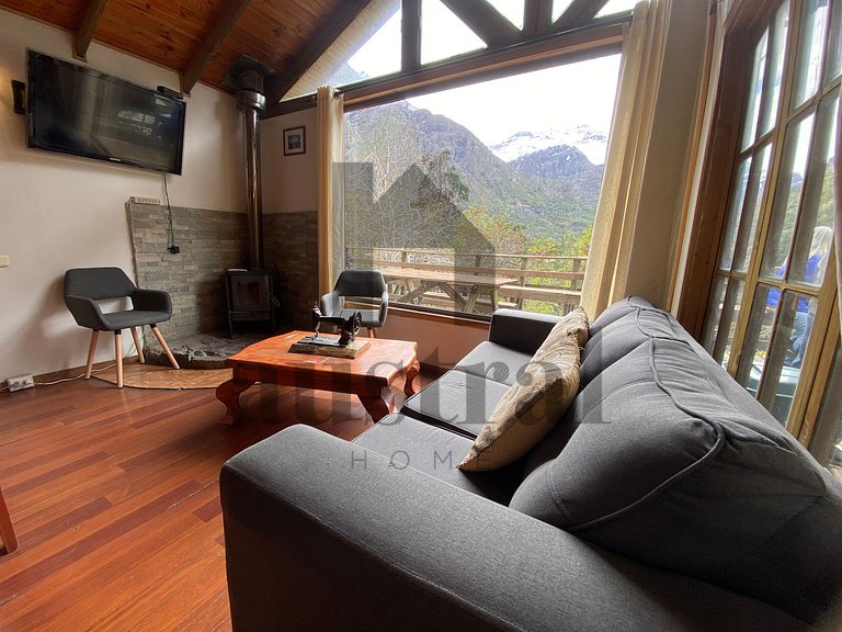 Cozy Rustic Cabin with Stunning Natural Views