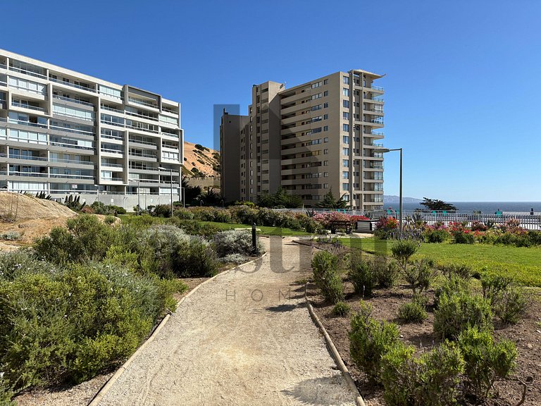 Hermoso depto con vista al mar y jardines
