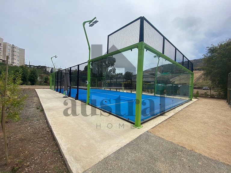 Cozy and Spacious Apartment, close to the Beach