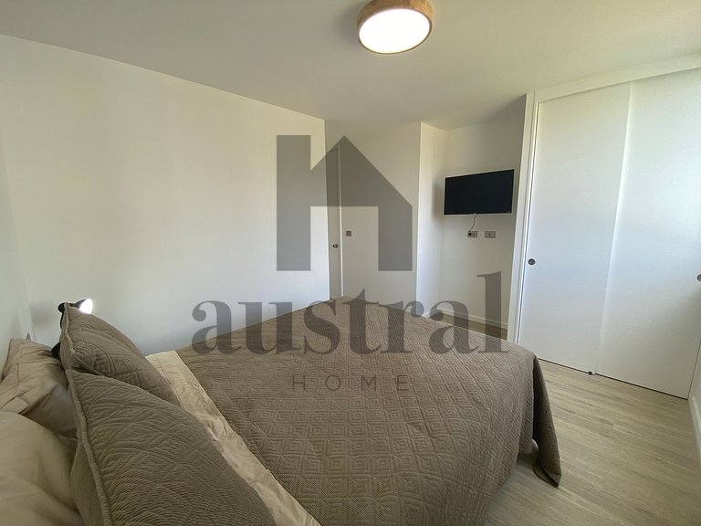 Cozy and Spacious Apartment, close to the Beach