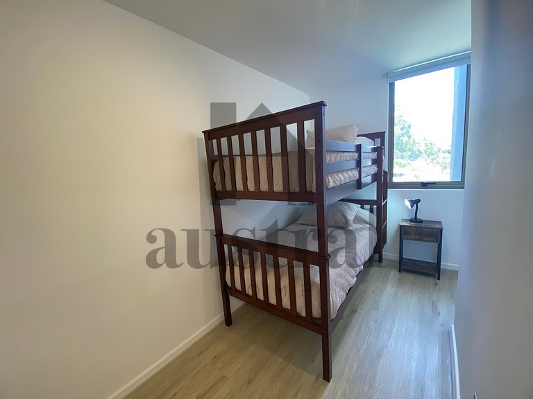 Acolhedor e Amplo Apartamento, próximo à Praia