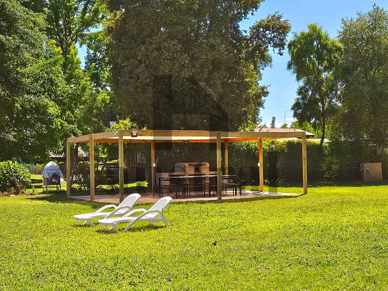 Aconchegante Casa Frente ao Lago Rapel