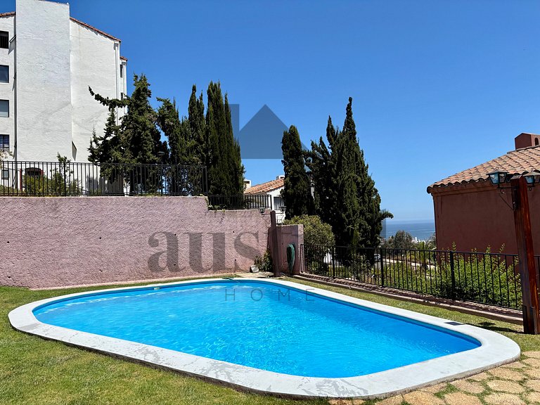 Clear View Apartment, Garden of the Sea