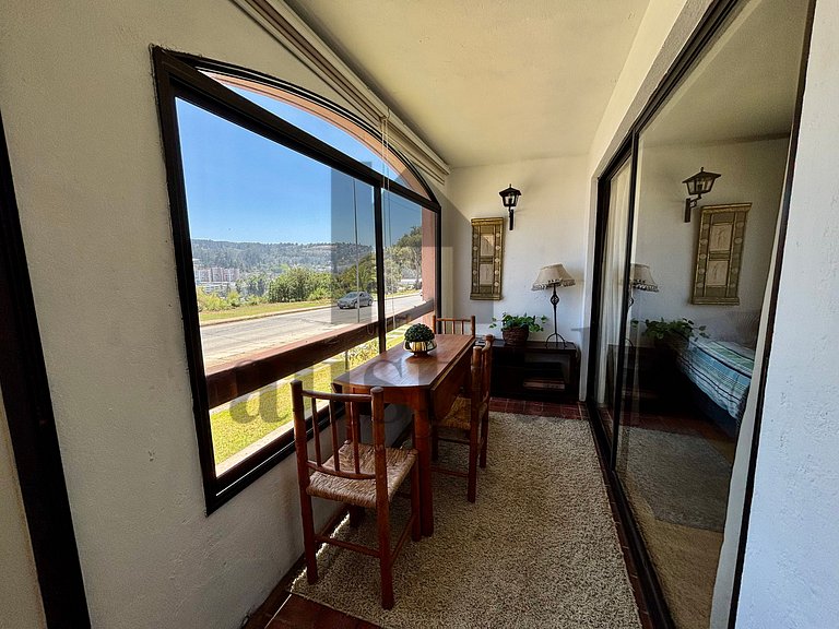 Clear View Apartment, Garden of the Sea