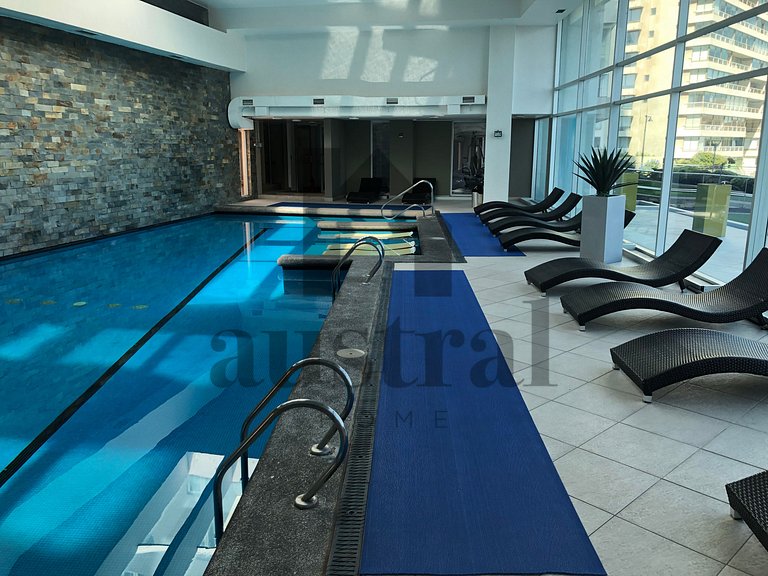 Spacious Apartment with Unobstructed Ocean View