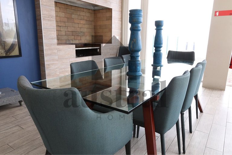 Apartment with Beautiful Sea View