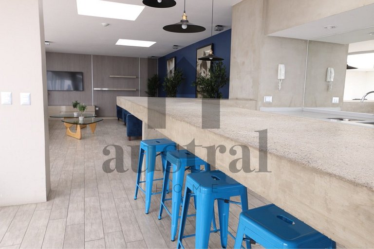 Apartment with Beautiful Sea View