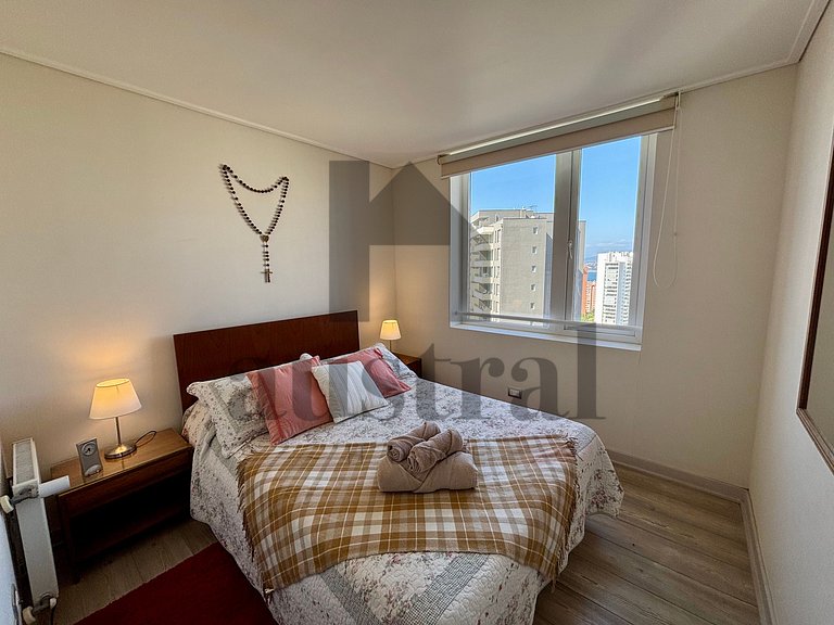 Spacious Apartment with Unobstructed Ocean View