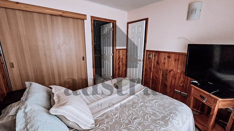 Comfortable Apartment on Volcano Road