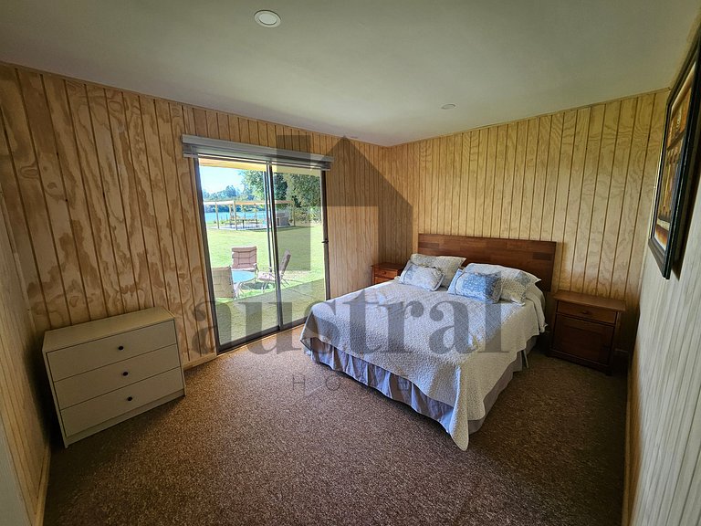 Cozy House Facing Lake Rapel