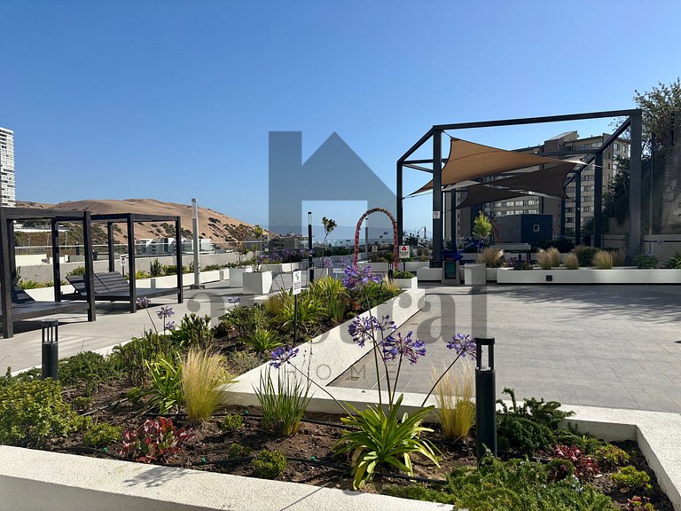 Hemoso y moderno con cancha de padel