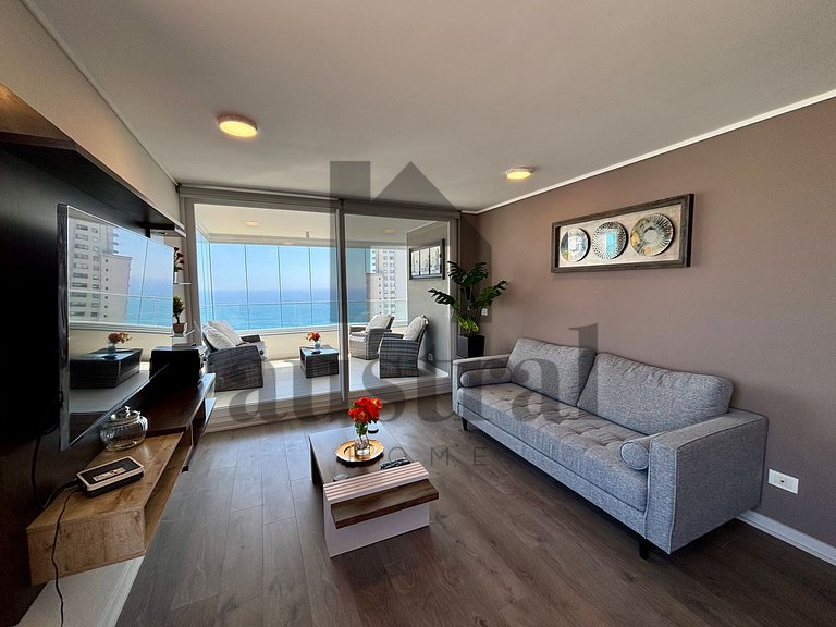 Modern and Spacious Apartment, Beautiful Ocean View