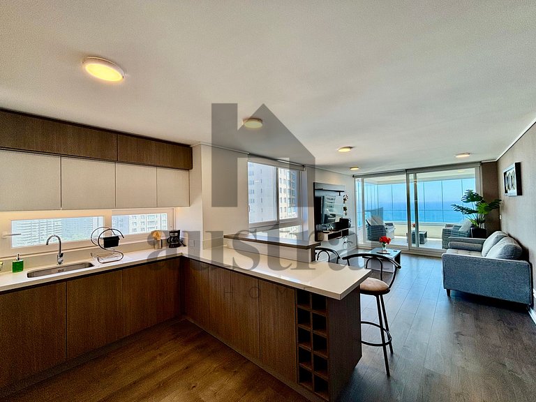 Modern and Spacious Apartment, Beautiful Ocean View