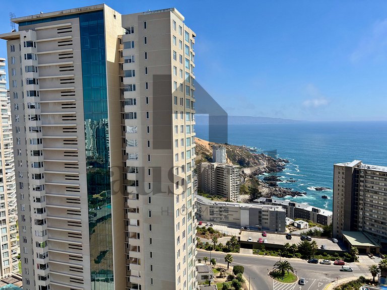 Modern and Spacious Apartment, Beautiful Ocean View