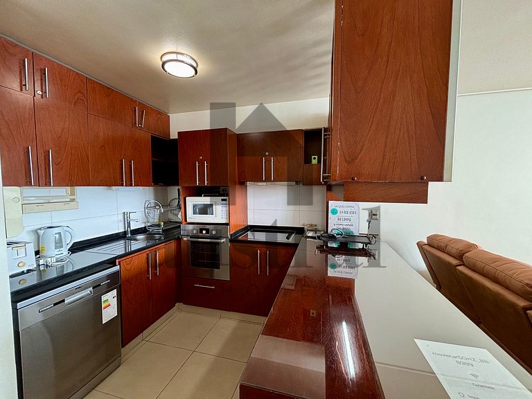 Spacious apartment with panoramic sea view