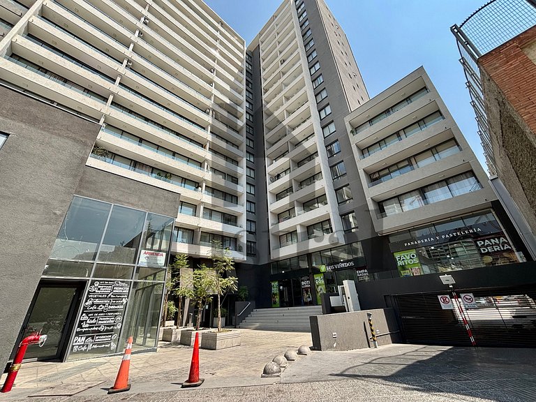 Depto Estudio frente a Mall Plaza Egaña