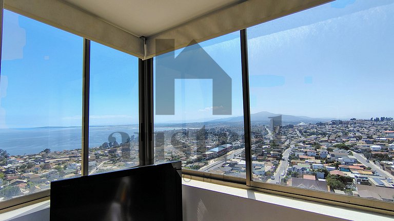 Apartment with Panoramic Ocean View, Concón