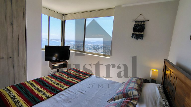 Apartment with Panoramic Ocean View, Concón