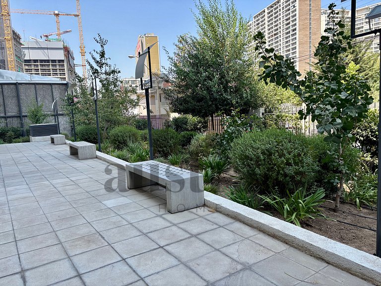 Moderno depto frente al Mall Plaza Egaña