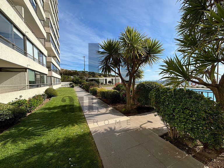 Amplio y con Maravillosa vista al mar