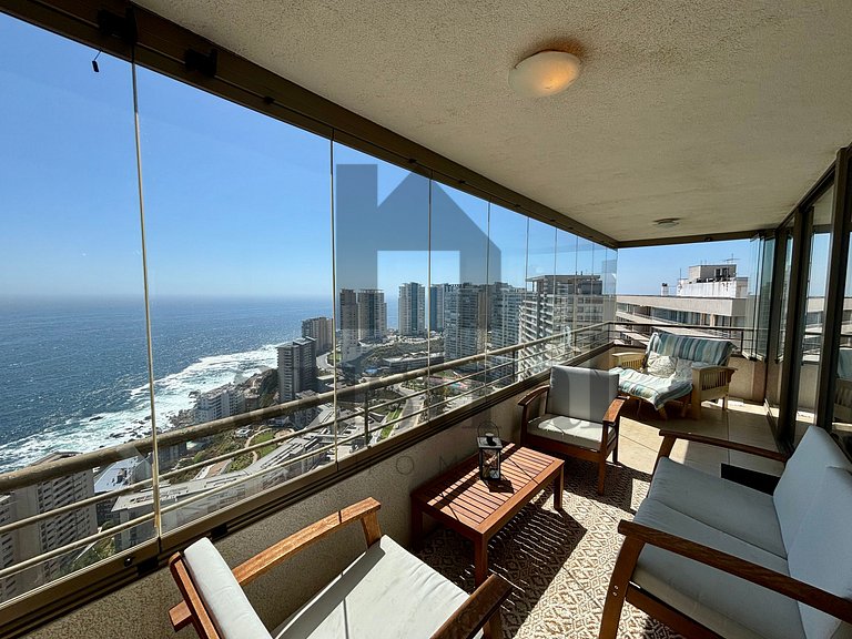 Amplio y con Maravillosa vista al mar