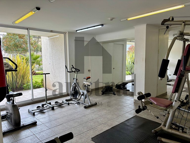Spacious Apartment on Main Avenue Concón