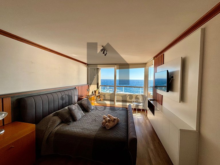 Spacious with an exceptional sea view