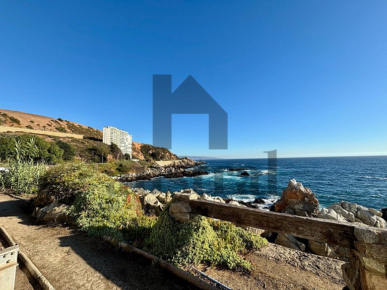 Enjoy Modern Studio Coastline