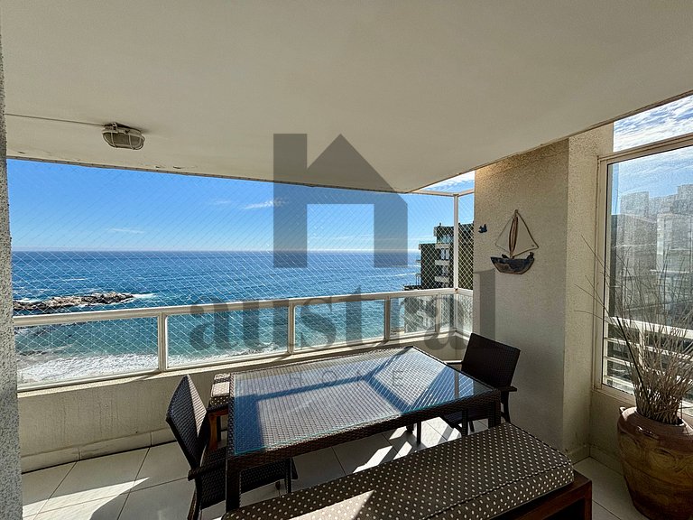 Apartamento à beira-mar com vista deslumbrante