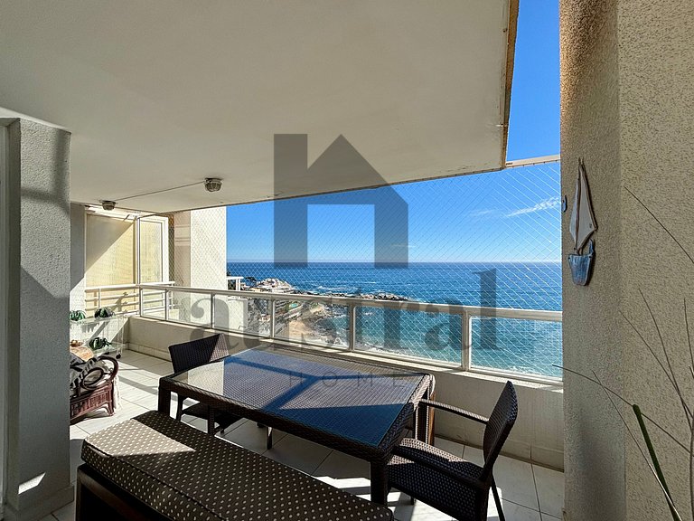 Apartamento à beira-mar com vista deslumbrante