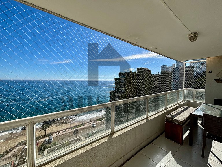 Apartamento à beira-mar com vista deslumbrante