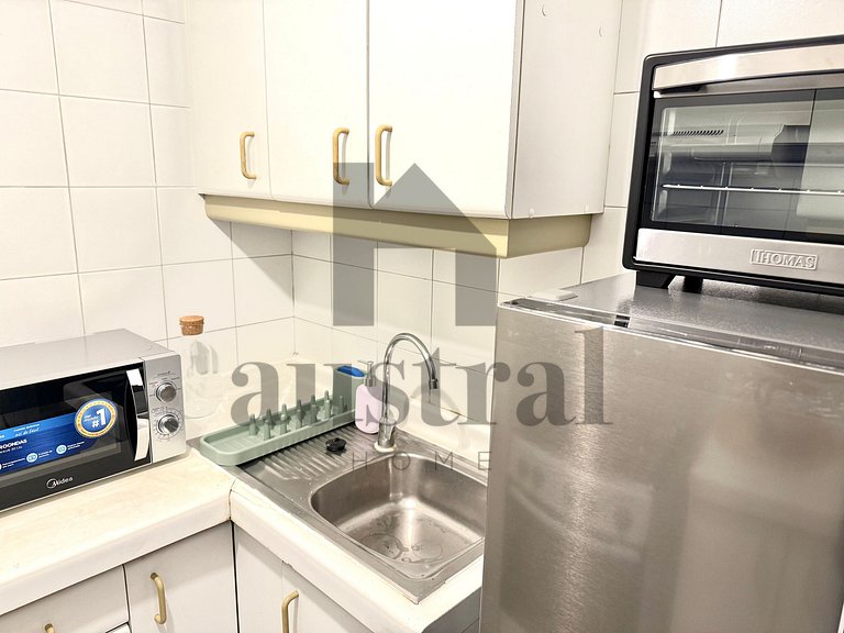 Beautiful Apartment Steps from Costanera Center