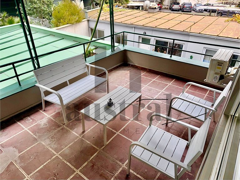 Cozy Apartment Near Costanera Center