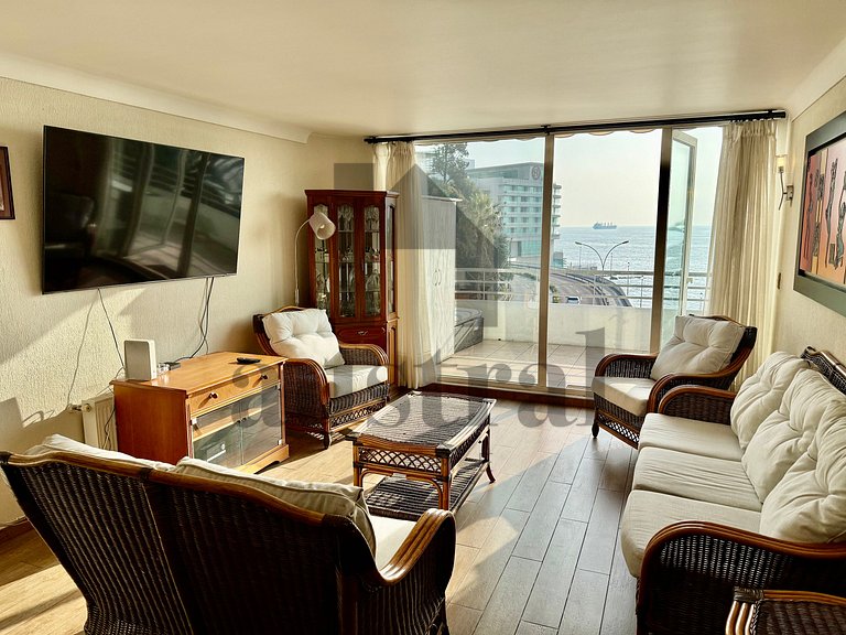 Exclusivo Departamento Frente al Mar