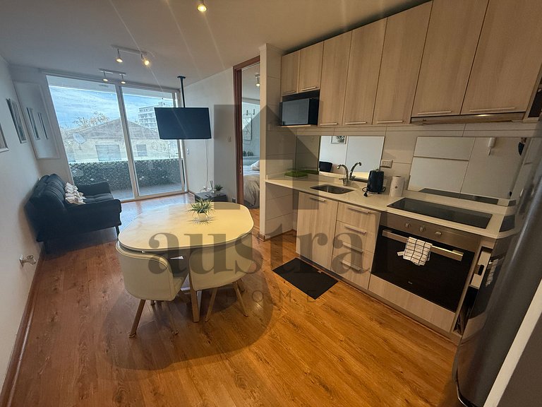 Modern Apt. in Las Condes with Excellent Location
