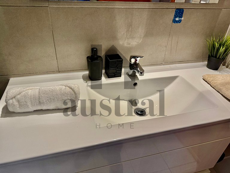 Moderno Excelente Ubicación Depto en Las Condes