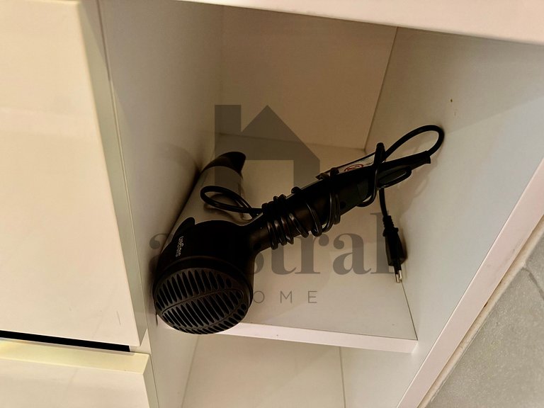 Modern Apt. in Las Condes with Excellent Location