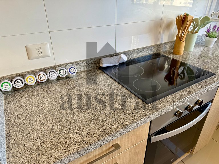 Bright and Spacious Apartment, Costa de Montemar