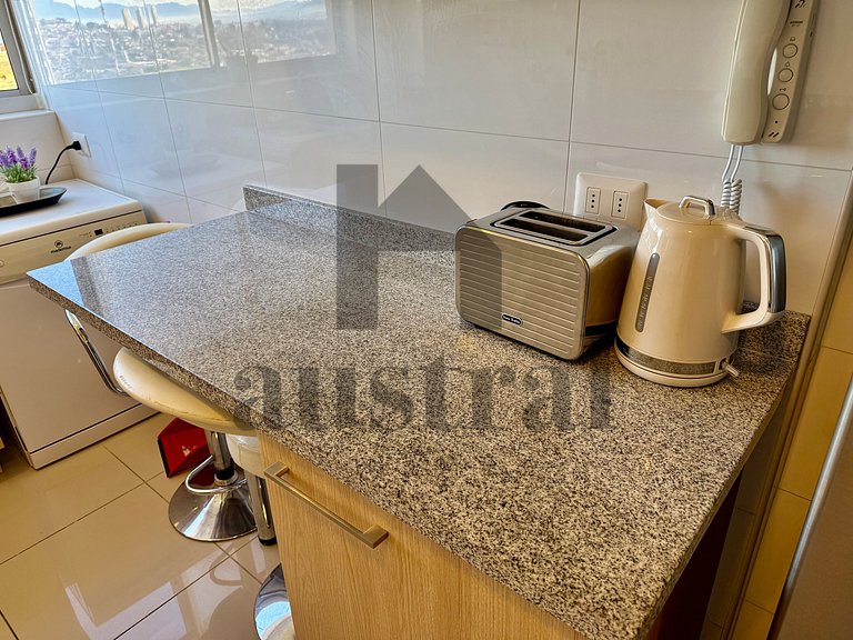 Bright and Spacious Apartment, Costa de Montemar
