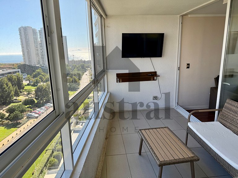 Bright and Spacious Apartment, Costa de Montemar