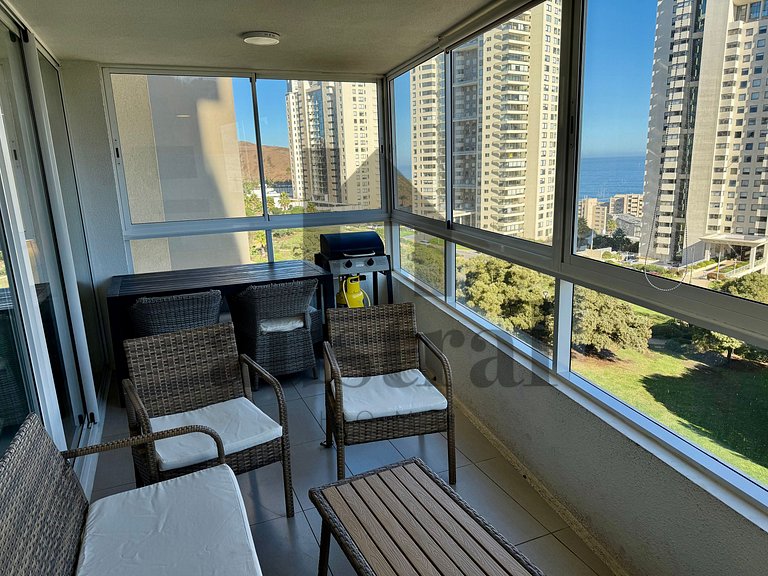Bright and Spacious Apartment, Costa de Montemar