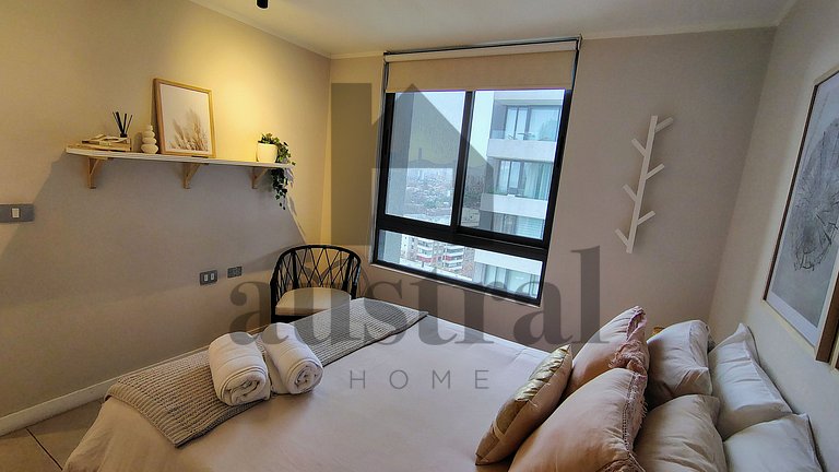 Moderno depto frente a Mall Plaza Egaña