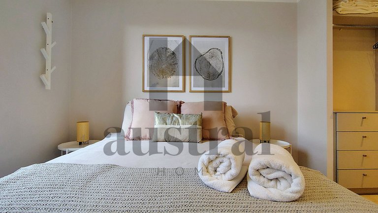 Moderno depto frente a Mall Plaza Egaña