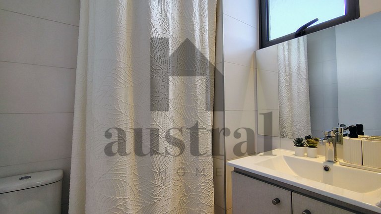 Beautiful and modern in front of Plaza Egaña