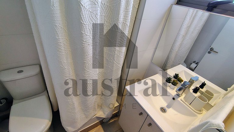 Beautiful and modern in front of Plaza Egaña