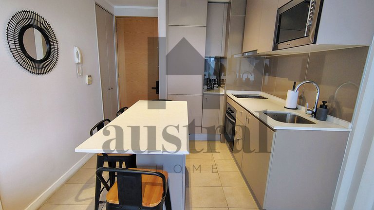 Moderno depto frente a Mall Plaza Egaña