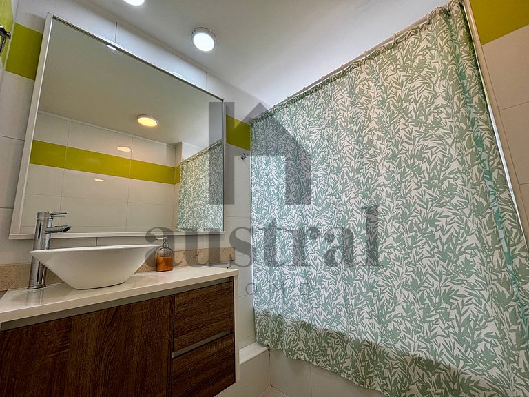 Apartamento espetacular com piscina aquecida