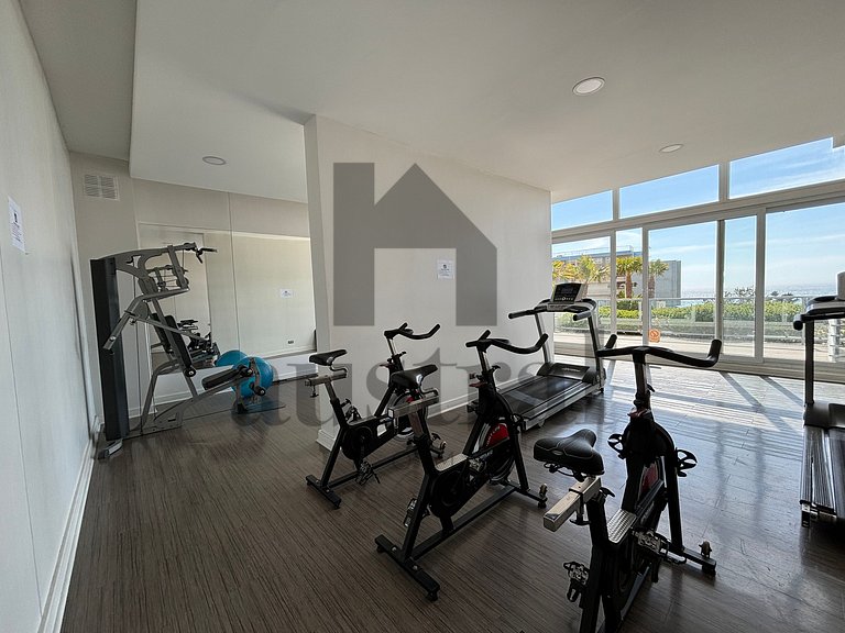 Apartamento espetacular com piscina aquecida